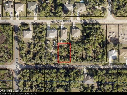 475 Fleetwood Street SW, Palm Bay, FL 32908