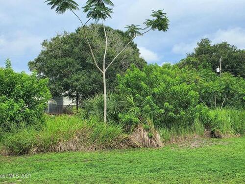 1073 Arkansas Avenue SE, Palm Bay, FL 32909