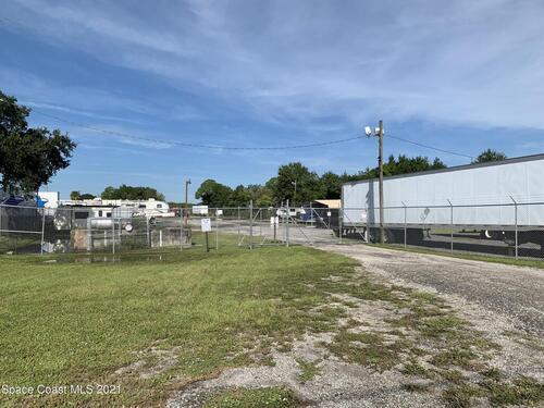 185 N Range Road, Cocoa, FL 32926