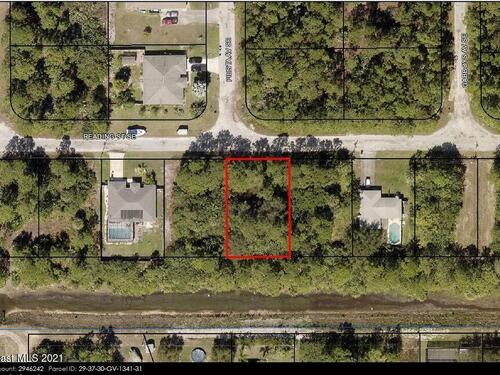 354 Reading Street SE, Palm Bay, FL 32909