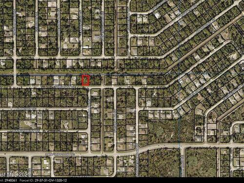 483 Tobias Street SE, Palm Bay, FL 32909