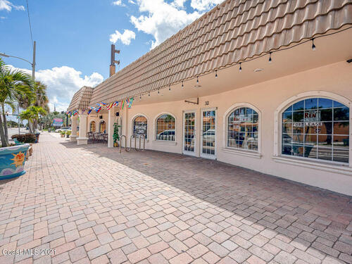 32 N Orlando Avenue, Cocoa Beach, FL 32931