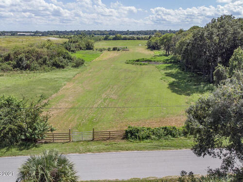 3425 Huntington Avenue, Mims, FL 32754