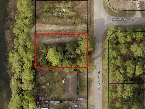 1062 Barbados Avenue SE, Palm Bay, FL 32909