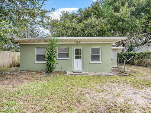 236 N Tropical Trail, Merritt Island, FL 32953