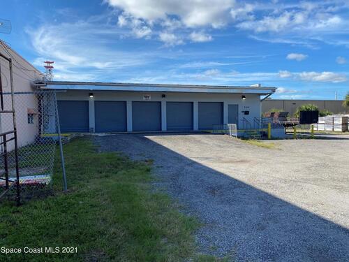 725-729 E Seminole Avenue, Melbourne, FL 32901