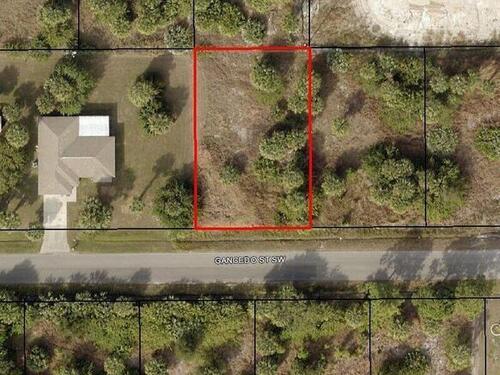 543 Gancedo Street SW, Palm Bay, FL 32908