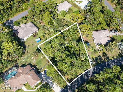 1825 Pindo Court NW, Palm Bay, FL 32907