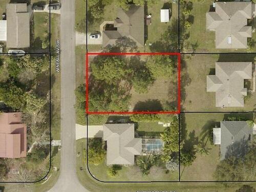 385 Winfall Avenue SW, Palm Bay, FL 32908