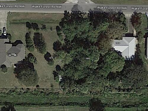 1868 Wake Forest Road NW, Palm Bay, FL 32907