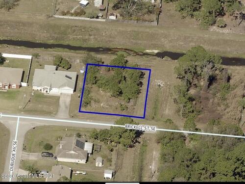299 Brickell Street SE, Palm Bay, FL 32909