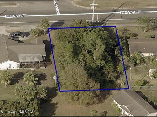 374 Emerson Drive NW, Palm Bay, FL 32907