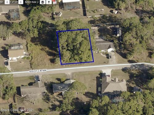 1438 Seeley Circle NW, Palm Bay, FL 32907
