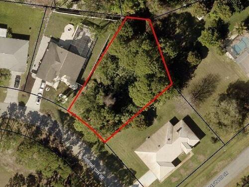 687 Shrine Circle SE, Palm Bay, FL 32909