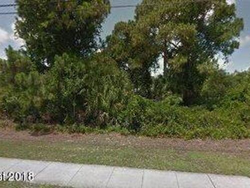 1677 Jupiter Boulevard NW, Palm Bay, FL 32907