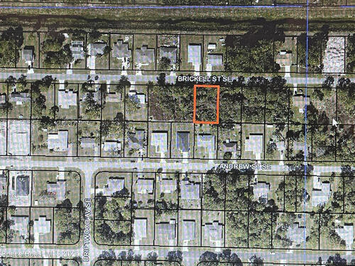 598 Brickell Street SE, Palm Bay, FL 32909
