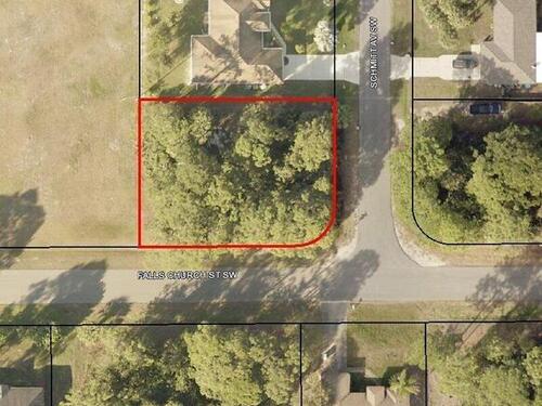 1498 Schmitt (Corner Falls Church) Avenue SW, Palm Bay, FL 32908