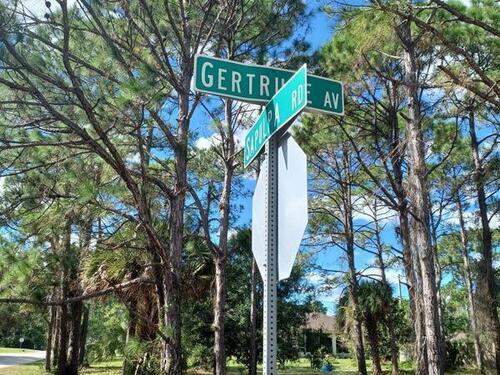 280 Gertrude Avenue SW, Palm Bay, FL 32908