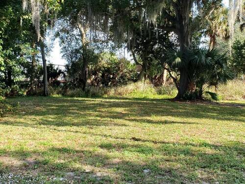 1131 1st Avenue, Titusville, FL 32780