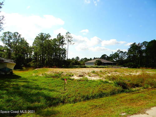 148 Lamar Street SW, Palm Bay, FL 32908