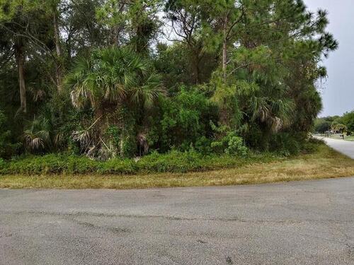 1909 Corner Of Nixon & Nevada Drive NE, Palm Bay, FL 32907