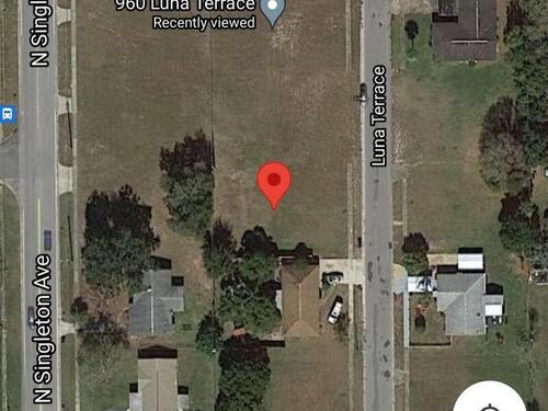 940 Luna, Titusville, FL 32796