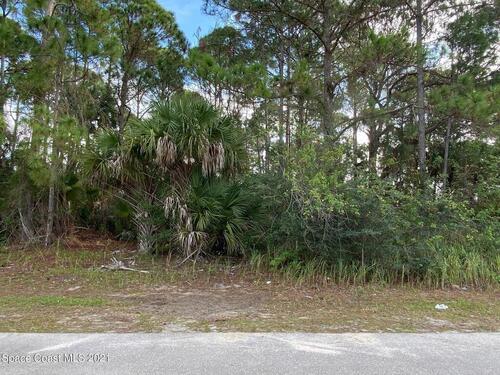 1603 Hamilton Avenue SW, Palm Bay, FL 32908