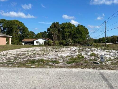 1699 Palatka Road SE, Palm Bay, FL 32909