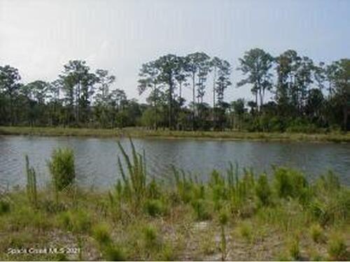 2092 Siroco Lane, Melbourne, FL 32934