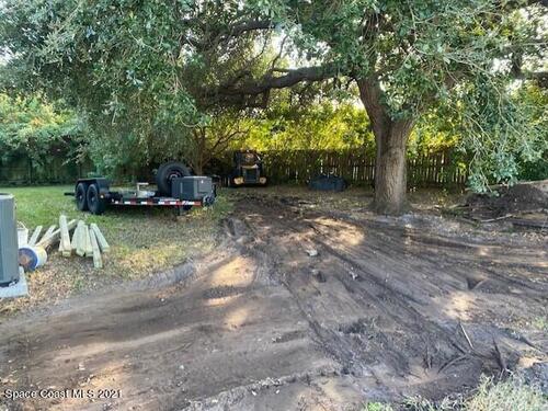 894 Altura Avenue SE, Palm Bay, FL 32909