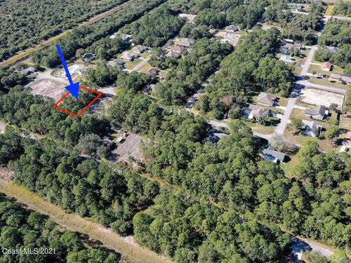 881 Dartmouth Avenue SW, Palm Bay, FL 32908