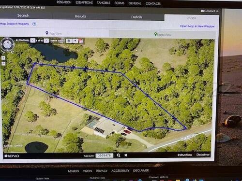 6910 Hacienda Drive, Grant, FL 32949