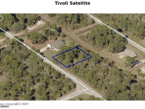 2827 Tivoli Avenue SE, Palm Bay, FL 32909