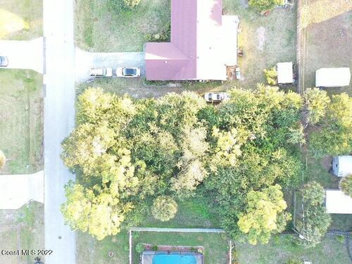 588 Arcadia Avenue NE, Palm Bay, FL 32907