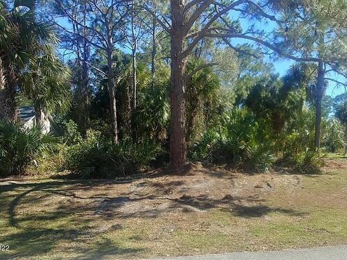 593 Wildwood Avenue SW, Palm Bay, FL 32908