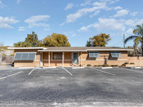 410 W Merritt Avenue, Merritt Island, FL 32953