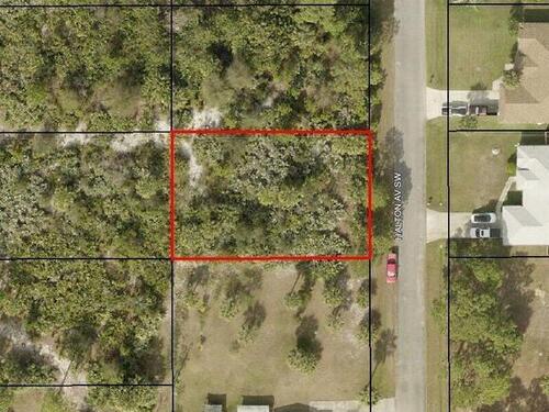 736 Halton Avenue SW, Palm Bay, FL 32908