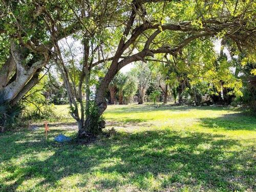 Lemon Street, Cocoa, FL 32922