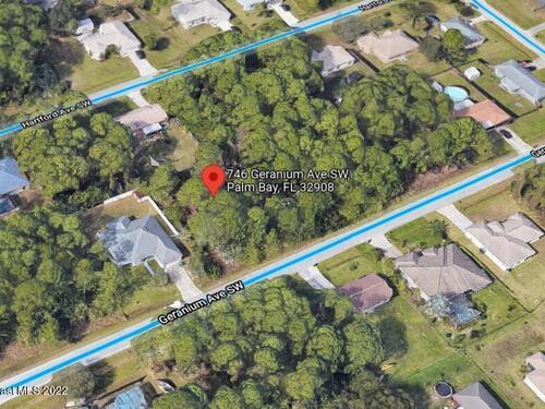 746 Geranium Avenue SW, Palm Bay, FL 32908