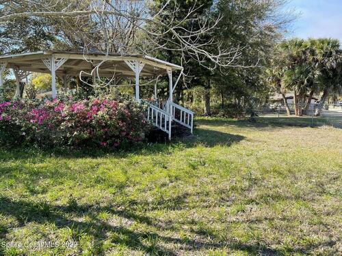 1041 S Deleon Avenue, Titusville, FL 32780