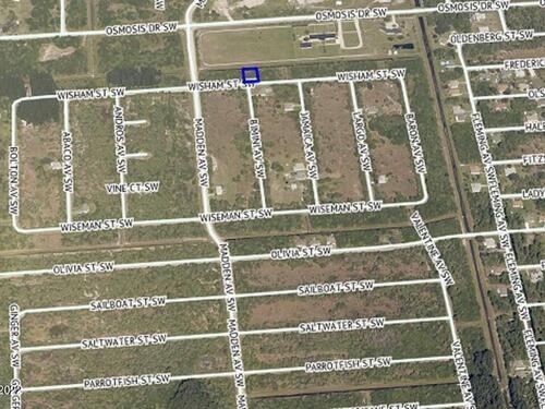 755 Wisham Street SW, Palm Bay, FL 32908