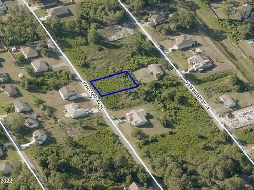 1499 Van Camp Avenue SE, Palm Bay, FL 32909