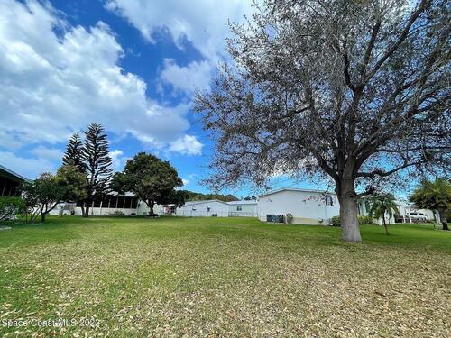 818 Sapodilla Drive, Barefoot Bay, FL 32976