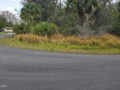 2888 Palisades Drive SE, Palm Bay, FL 32909