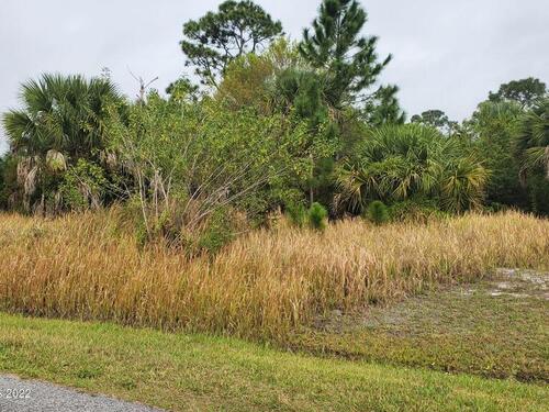 471 Oakmon Road SW, Palm Bay, FL 32908