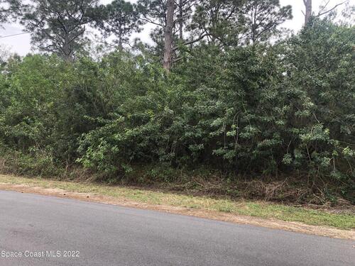 321 Titan Road SE, Palm Bay, FL 32909