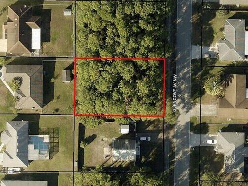 1182 Glencove Avenue NW, Palm Bay, FL 32907