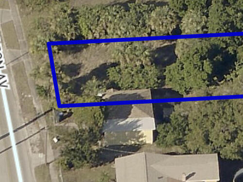 617 S Deleon Avenue, Titusville, FL 32796