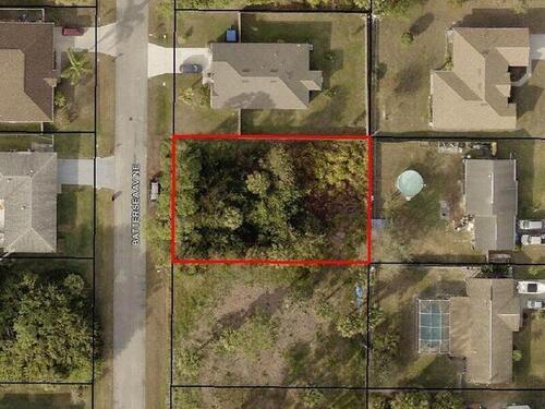 131 Battersea Avenue NE, Palm Bay, FL 32907