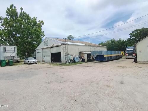 3021 Us-1, Mims, FL 32754